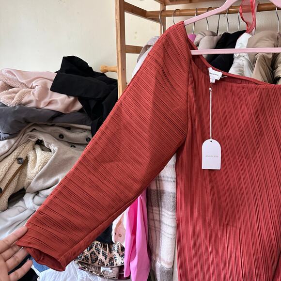 Song of Style Anisah Mini Dress in Chili Red Size Large - Picture 6 of 12